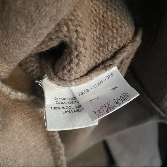 YVES SAINT LAURENT Rive Gauche Knitted Turtleneck Sweater - Picture 7 of 16